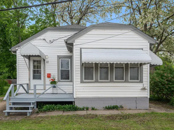 11 Blake Rd S, Hopkins, MN 55343