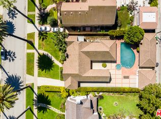 521 N Hillcrest Rd, Beverly Hills, CA 90210