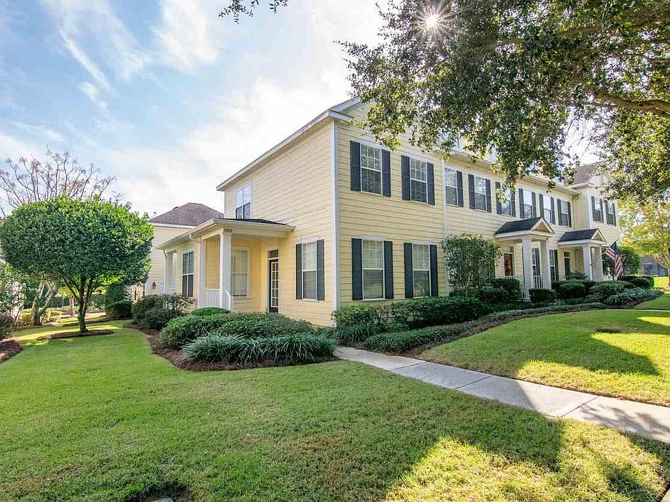 1st image of 3989 Four Oaks Blvd