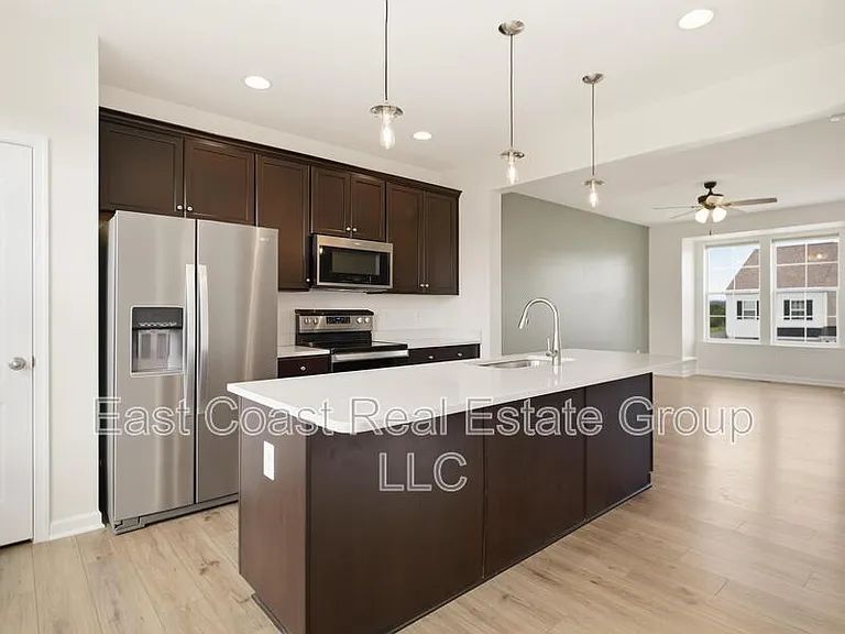 22 Kirby Ct — Photo 4