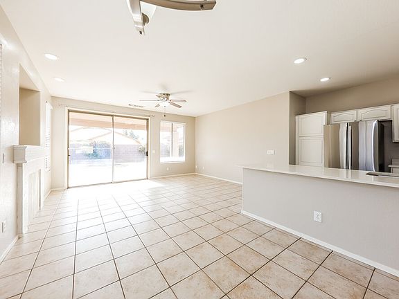 5th image of 6651 W Townley Ave