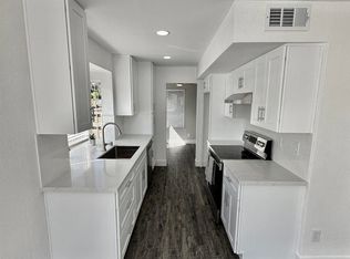 7007 Appian Dr #B, San Diego, CA 92139