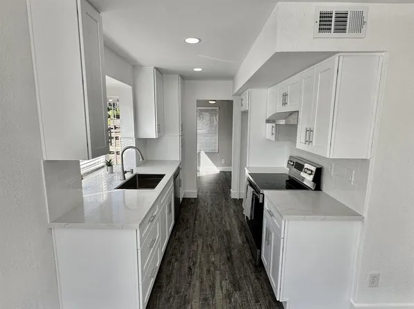 7007 Appian Dr #B, San Diego, CA 92139