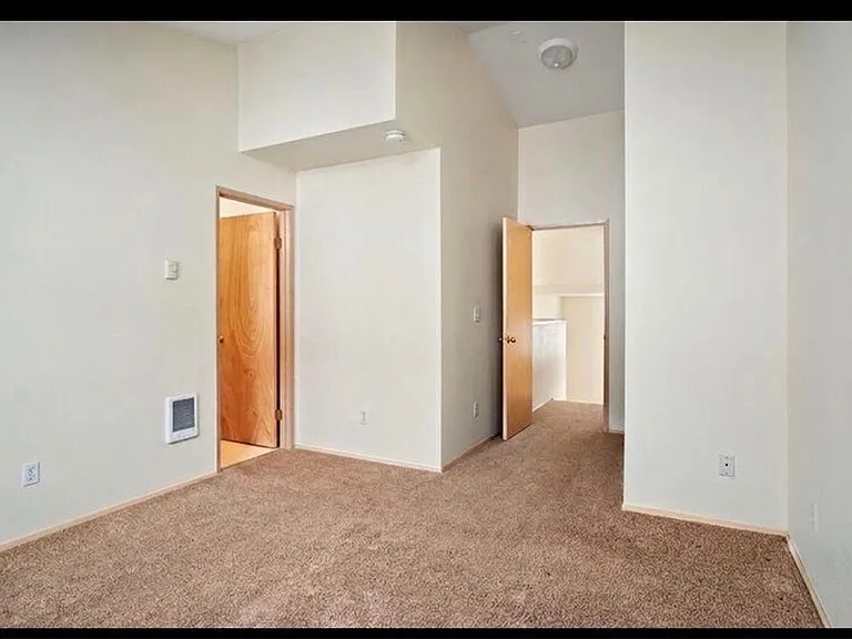 6304 Barstow Ln SE #4 — Photo 9