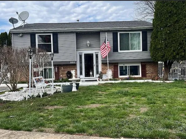 550 Logan St, Frederick, MD 21701