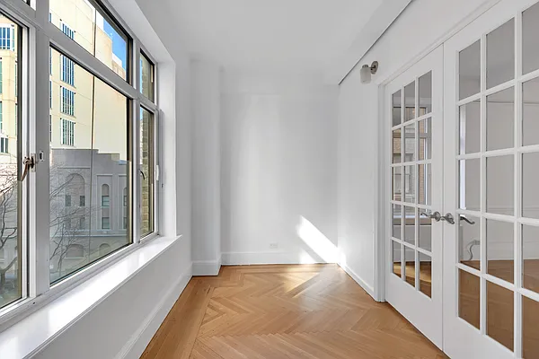 Sold by Compass | media 11