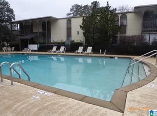 3017 Massey Rd APT D, Vestavia Hills, AL 35216