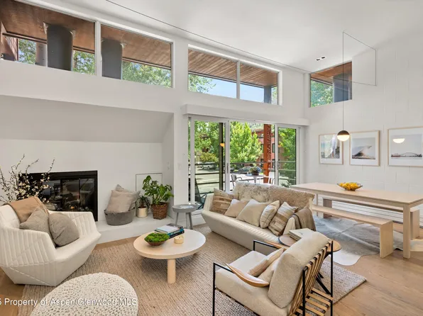 311 S Aspen St APT 5, Aspen, CO 81611