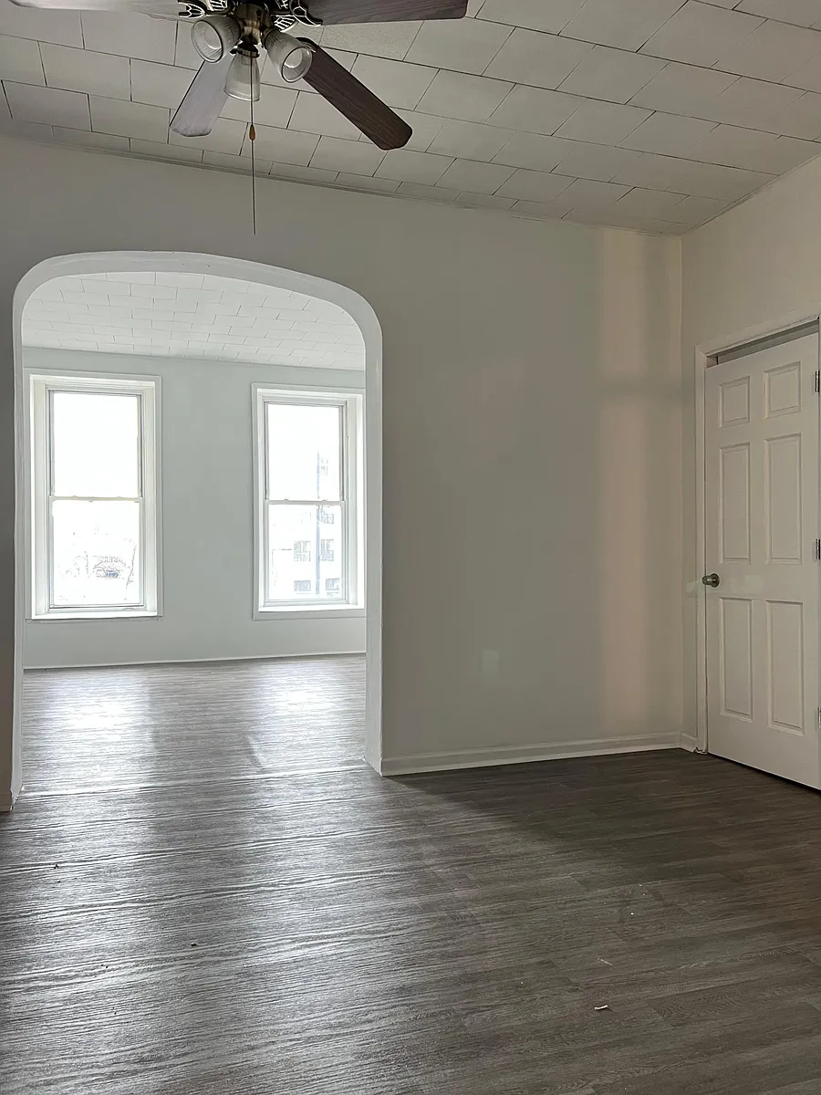 Building Photo - 1843 S Blue Island Ave #2F