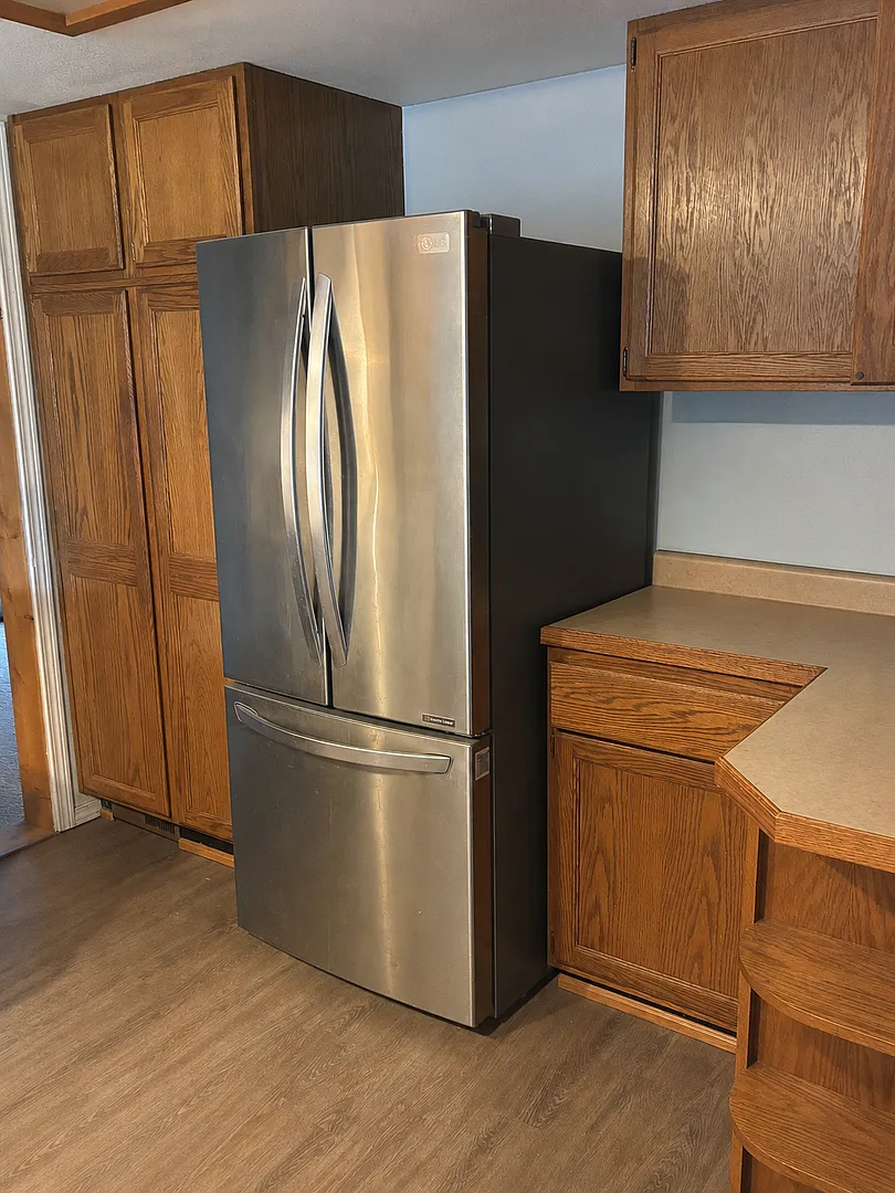 3 Bedroom Montlake Rambler — Photo 3