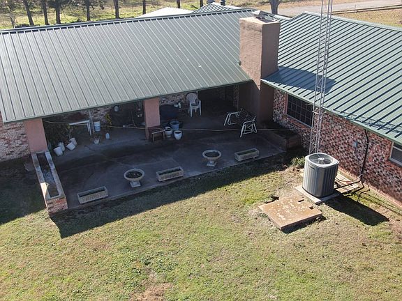 4th image of 9494 N 2780th Rd