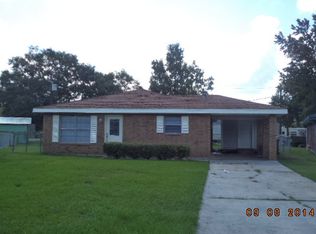 327 Merrill Dr, Houma, LA 70363