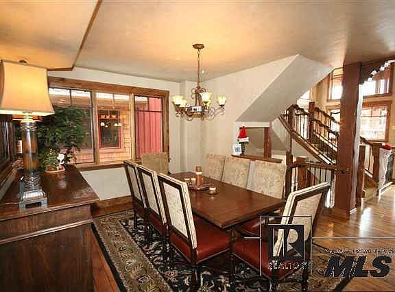 5th image of 1961 Cimarron Cir
