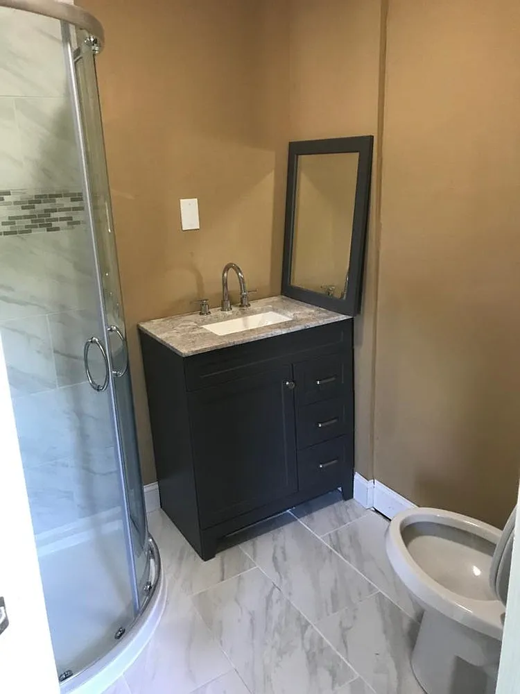 4 bed, 2.5 bath, 1850 sqft, $1,600 — Photo 3