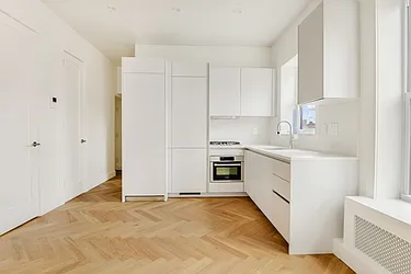 Rented by Akelius Real Estate Management