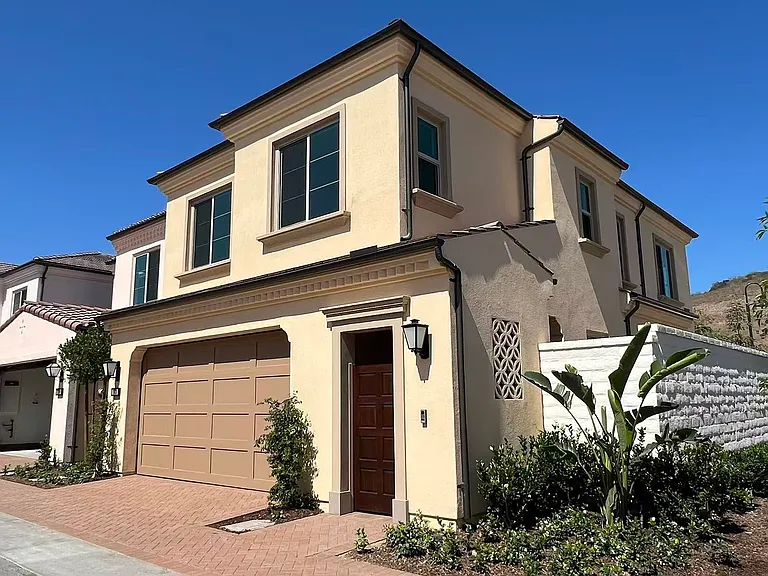 163 Pisano — Photo 15