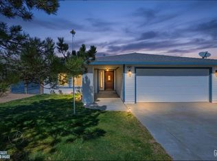 19817 Mesa Dr, Tehachapi, CA 93561