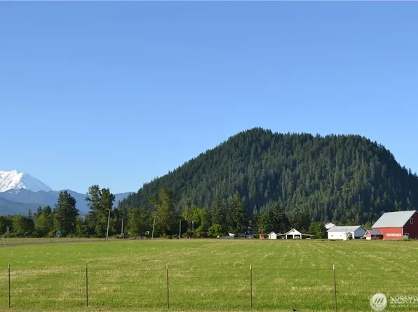 438 Riley Court E, Enumclaw, WA 98022