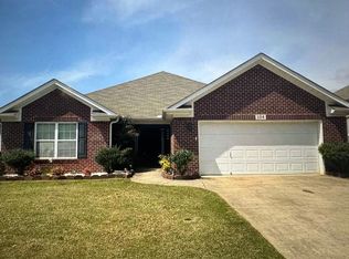 104 Bent Saddle St, Harvest, AL 35749