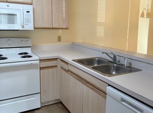 1829 Sardonyx Rd UNIT 1, Fayetteville, NC 28303