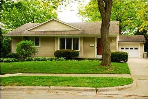 1st image of 2409 Walter Dr