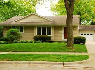 2409 Walter Dr, Ann Arbor, MI 48103