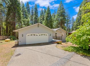 5532 Shadow Ct, Pollock Pines, CA 95726