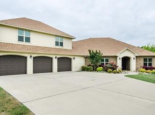 1132 The Shores Dr, Corsicana, TX 75109