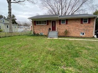 8610 Pamper Ln, Fort Washington, MD 20744