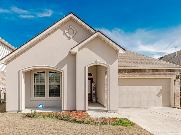 1425 Pin Oak Dr, Saint Gabriel, LA 70776