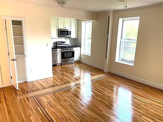 1st image of 200 Sackett St APT 3F
