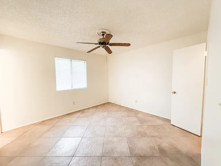 103 E Juniper Ave — Photo 11