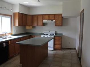 808 Jacobson St, Marinette, WI 54143