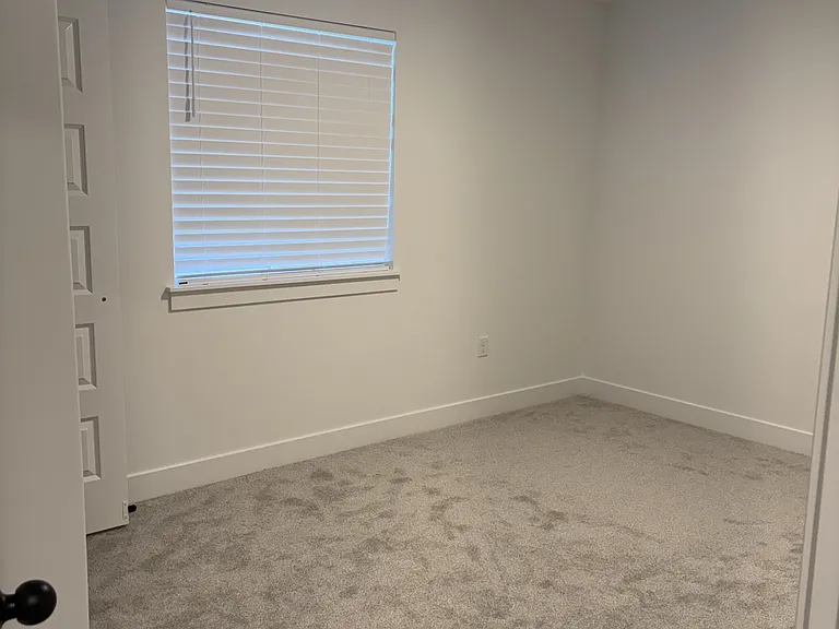 934 N Banner Dr #2 — Photo 7