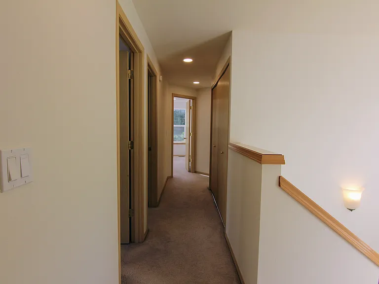 11441 SE 195th Pl — Photo 16