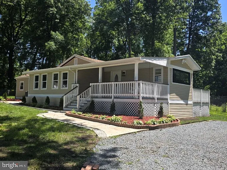 2203 Forestside Dr — Photo 1