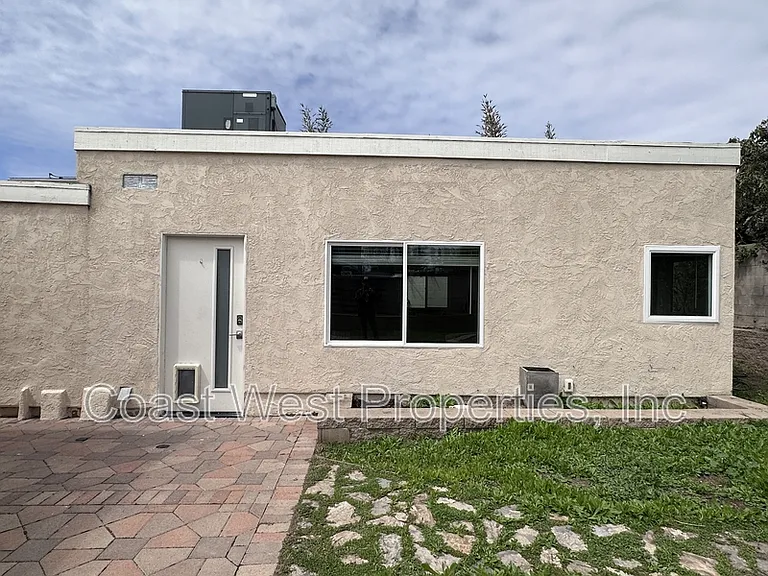 4062 Conrad Ave — Photo 26