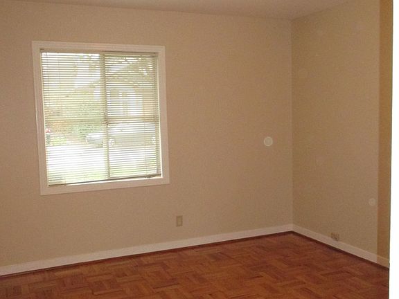 5th image of 3285 South Ct