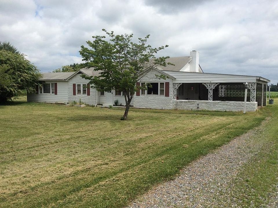 1st image of 387 Sunnyside Ln