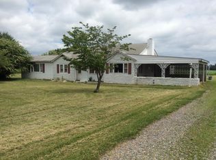 387 Sunnyside Ln, Warsaw, VA 22572