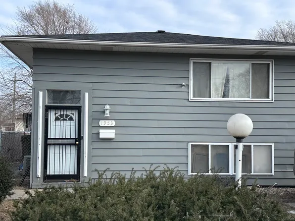 1953 Carolina St, Gary, IN 46407