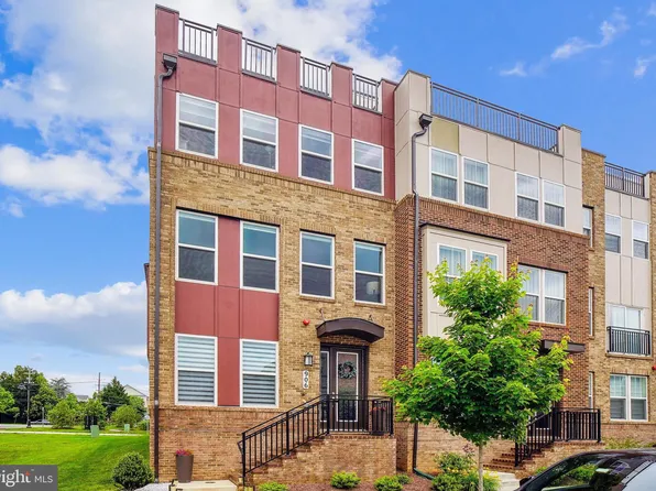 906 Vermeer Ave, Gaithersburg, MD 20878