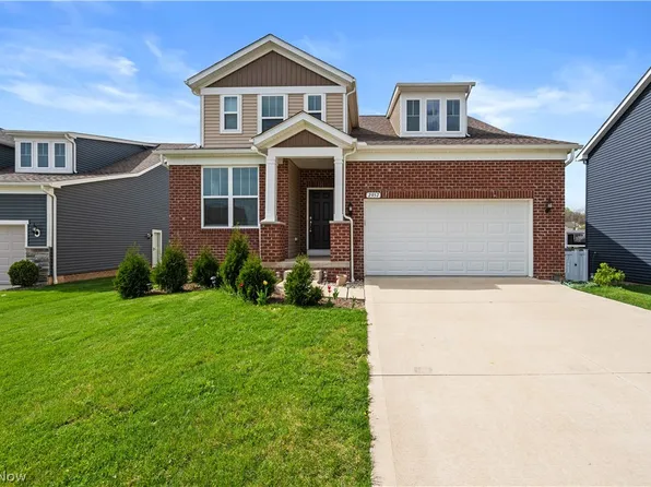 2957 Darlene Ct, Twinsburg, OH 44087