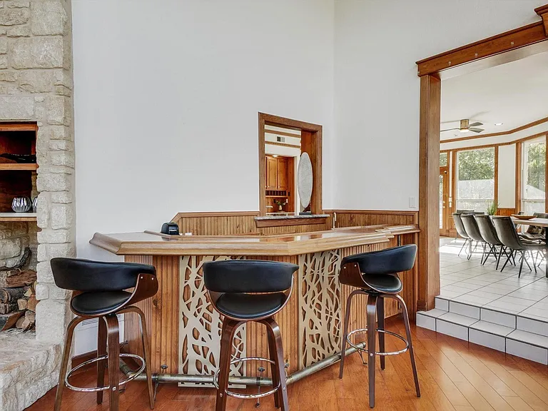 2161 Wynn Joyce Rd — Photo 12