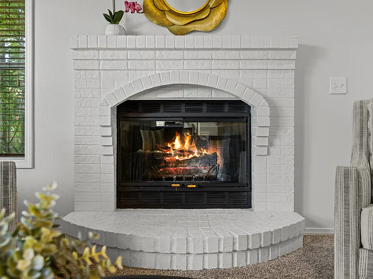 1528 E Falconrim Ct — Photo 36