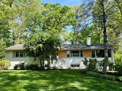 8902 Southwick St, Fairfax, VA, 22031
