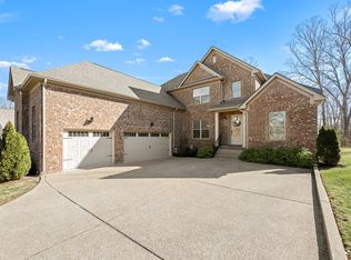 120 Watermill Ln, Lebanon, TN 37087