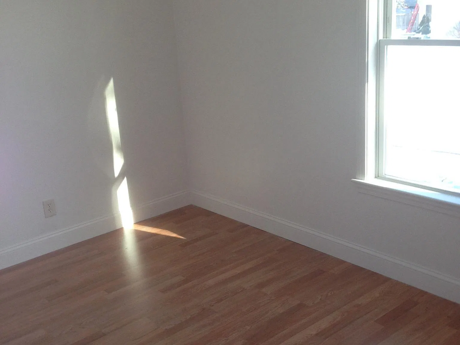2 bed, 1000 sqft, $2,600 — Photo 3