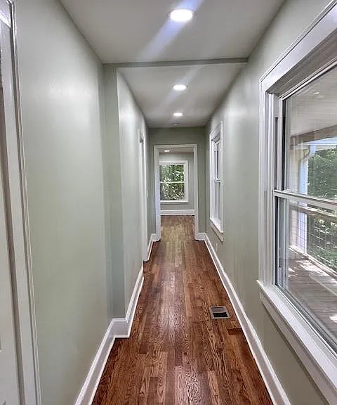 50 Wesley Way — Photo 16