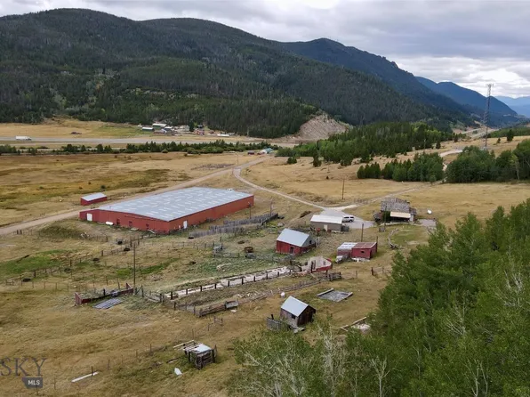 19 Elgin Dr, Butte, MT 59701